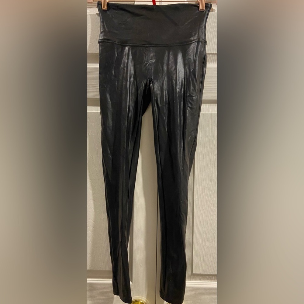 Spanx Faux Leather Leggings for Women, Size L- Black